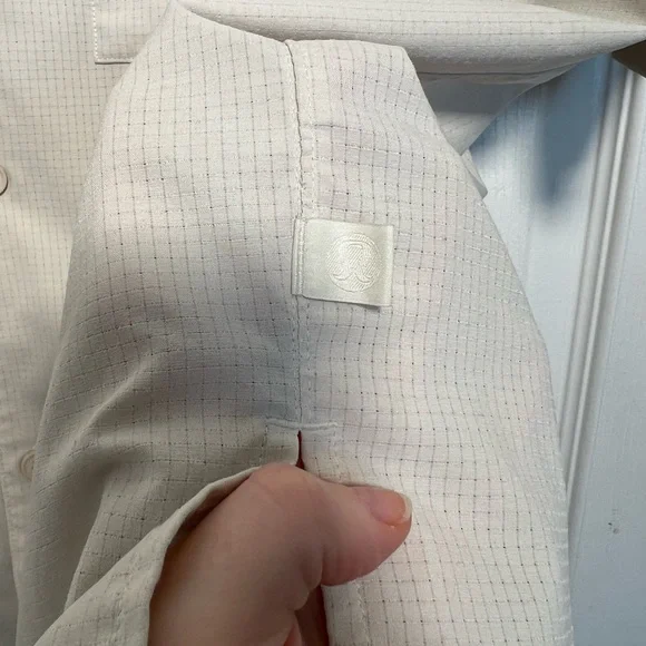 Lululemon Men’s Airing Easy Camp Collar Shirt - Picture 3 of 7